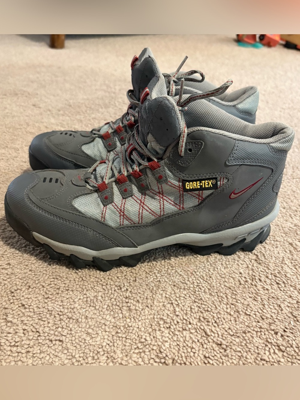 Nike ACG Men's Vintage Tengu Mid Gore-Tex Hiking Boots Size 9